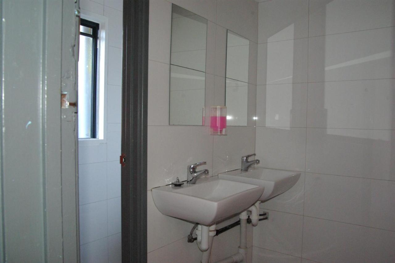 Haus Accommodation - Note - Valid Passport Required To Check-In Perth Exterior foto
